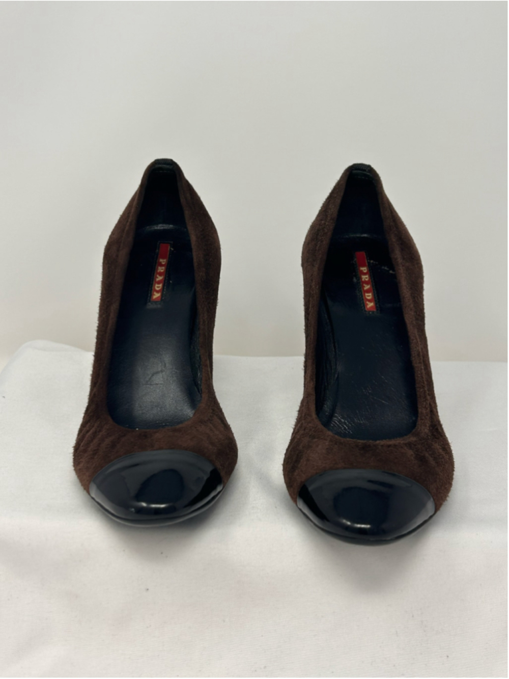 Prada Vintage Brown Suede Black Patent Cap Toe Pumps Size 36 - Picture 3 of 9